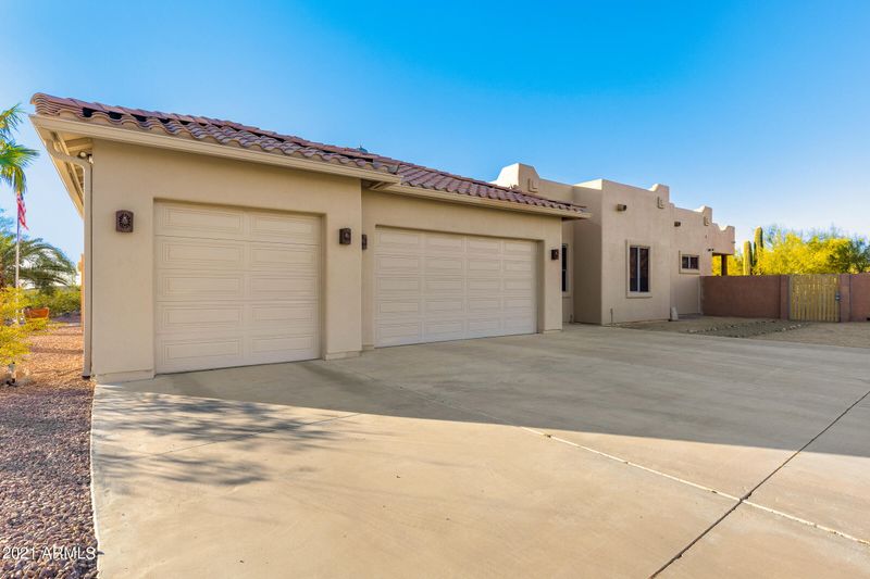 7710 E Palm Ln, Mesa, AZ 85207