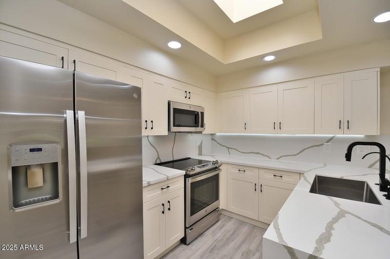 7710 Gainey Ranch Rd #140, Scottsdale, AZ 85258