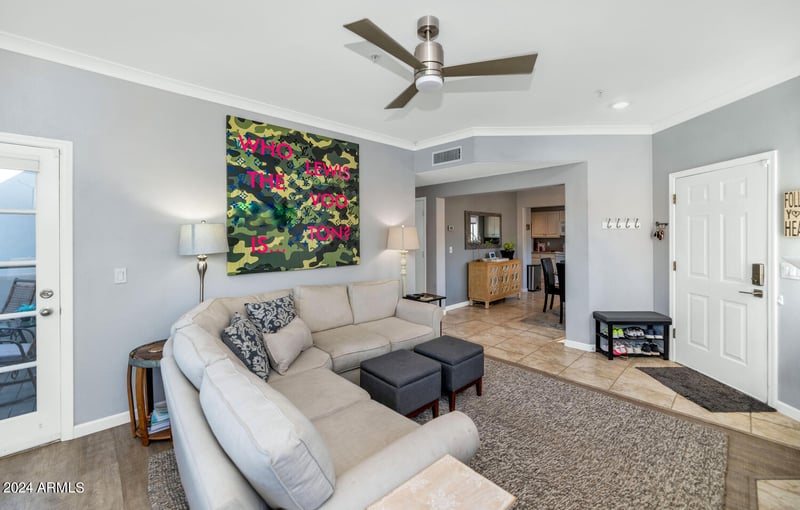 7710 Gainey Ranch Rd #206, Scottsdale, AZ 85258