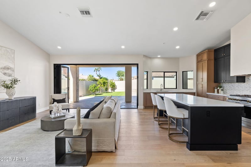 7710 Monica Dr, Scottsdale, AZ 85255