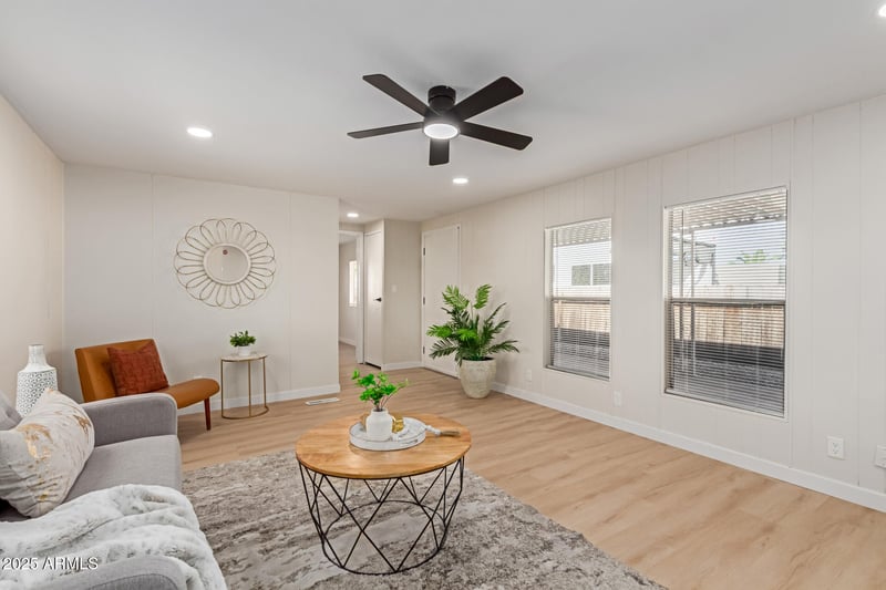 7711 Farmdale Ave, Mesa, AZ 85208