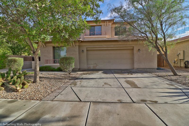 7711 S 22nd Ln, Phoenix, AZ 85041
