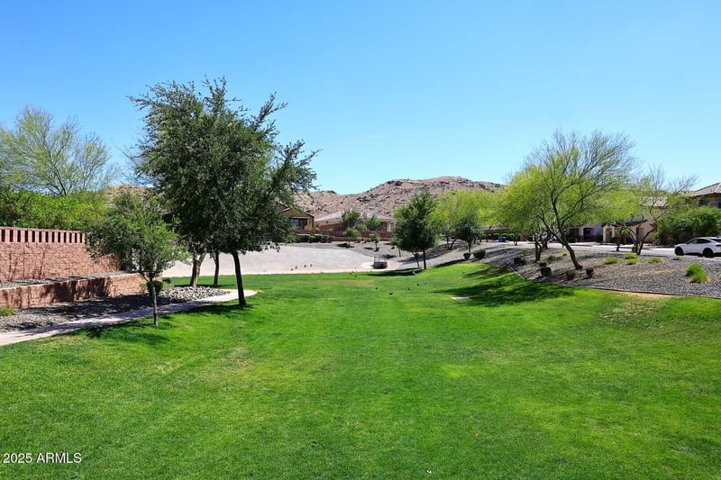 7712 37th Way, Phoenix, AZ 85042