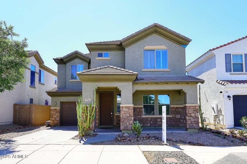 7712 37th Way, Phoenix, AZ 85042