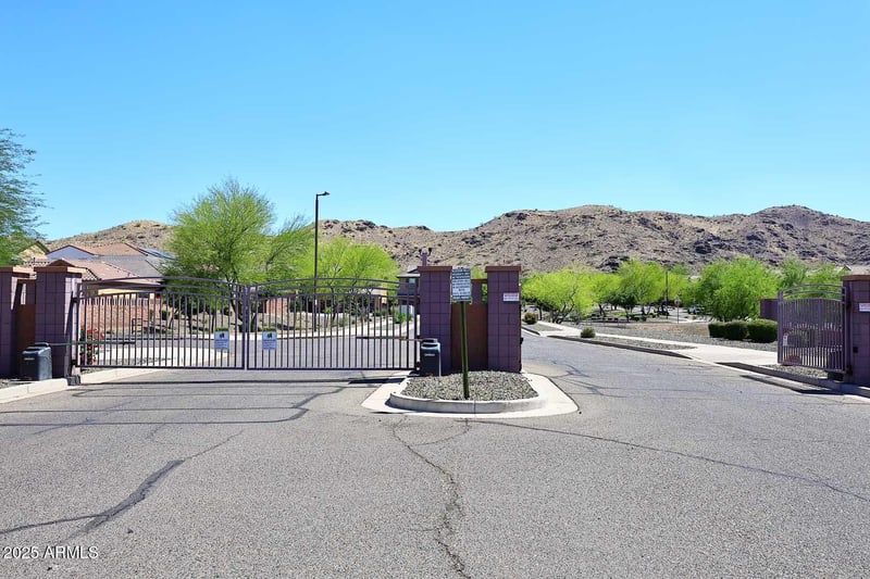 7712 37th Way, Phoenix, AZ 85042