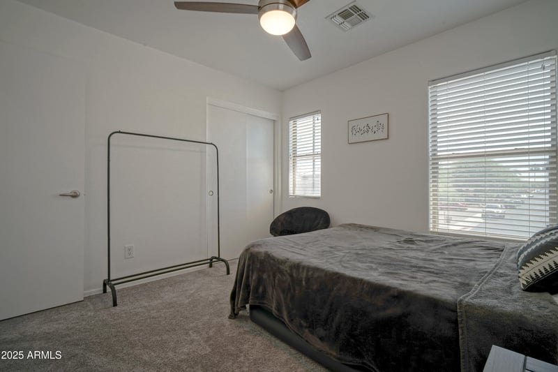 7712 64th Ln, Laveen, AZ 85339