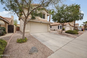 7712 Oraibi Dr, Glendale, AZ 85308