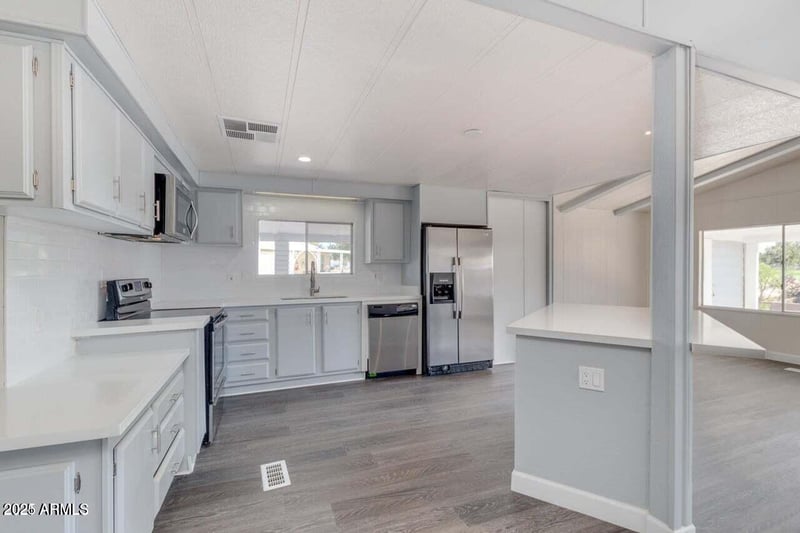 7713 Impala Ave, Mesa, AZ 85209