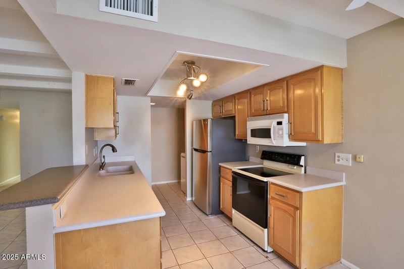 7713 Luke Ln, Scottsdale, AZ 85250