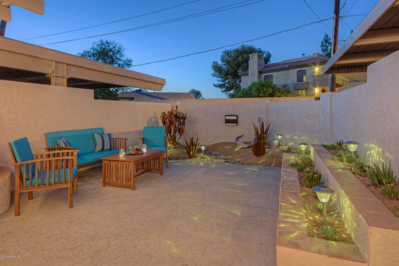 7714 E Wilshire Dr E, Scottsdale, AZ 85257
