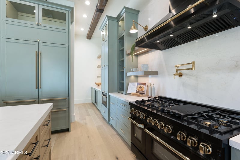 7714 Sutton Dr, Scottsdale, AZ 85260