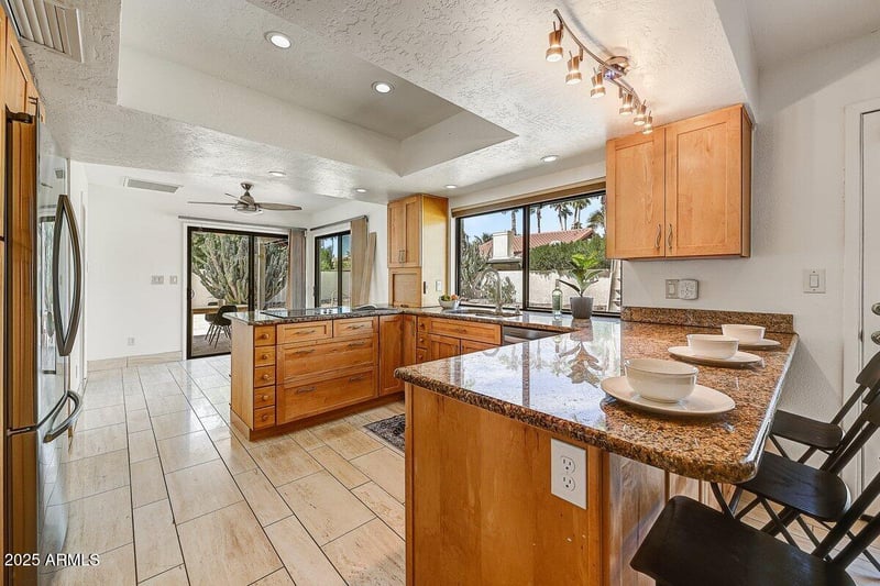 7714 Turquoise Ave, Scottsdale, AZ 85258