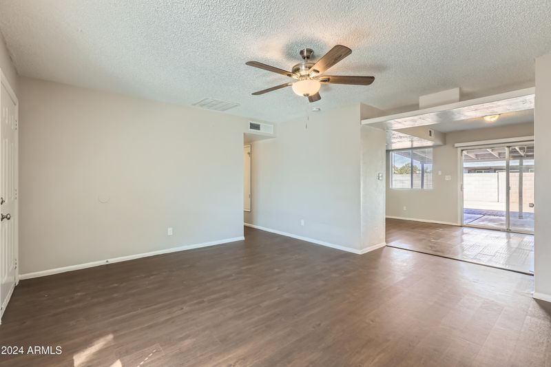 7714 W Catalina Dr, Phoenix, AZ 85033