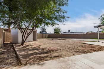 7715 Crittenden Ln, Phoenix, AZ 85033