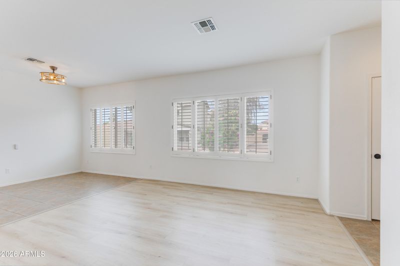 7715 E Butte St, Mesa, AZ 85207