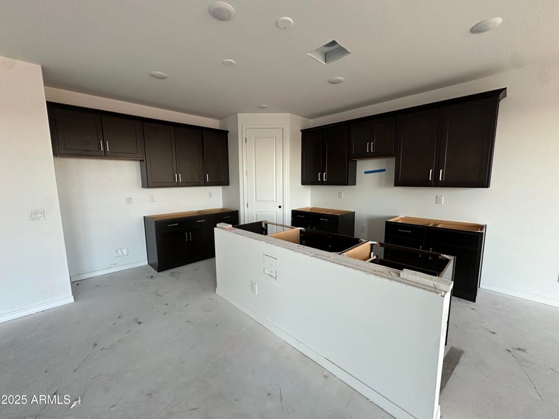 7715 Saddlehorn Rd, Peoria, AZ 85383