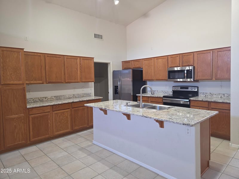 7716 Posada Ave, Mesa, AZ 85212