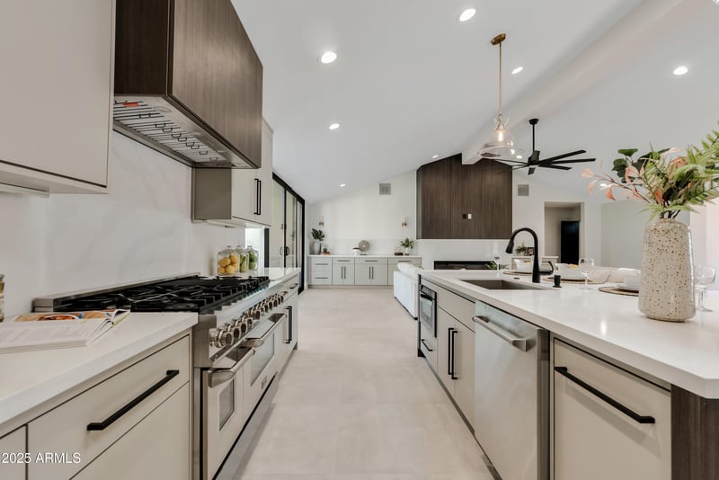 7717 7th Ave, Phoenix, AZ 85021