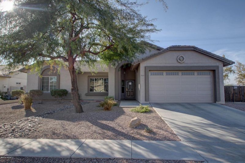 7717 W Pueblo Ave, Phoenix, AZ 85043