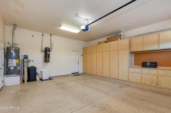 7718 N 84th Ln, Glendale, AZ 85305