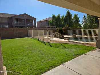 7719 Encinas Ln, Phoenix, AZ 85043