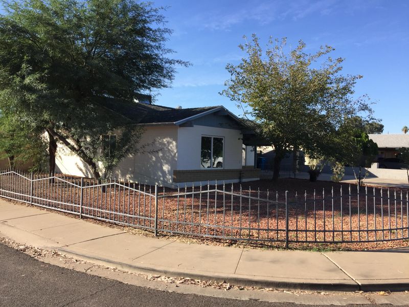 7719 W Mackenzie Dr, Phoenix, AZ 85033