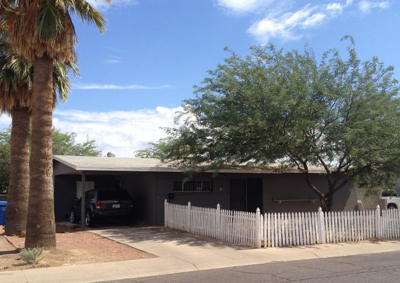 7719 W Mitchell Dr, Phoenix, AZ 85033