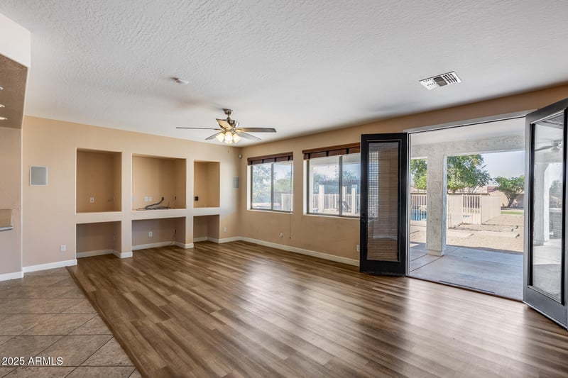 7720 22nd Ln, Phoenix, AZ 85041