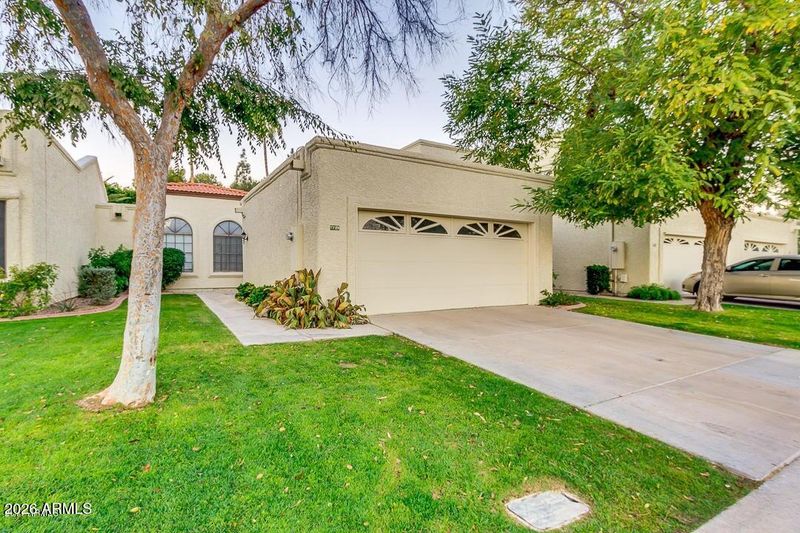 7720 S Heather Dr, Tempe, AZ 85284