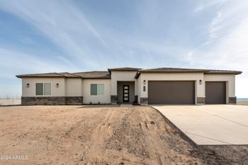 7721 220th Ln, Buckeye, AZ 85326