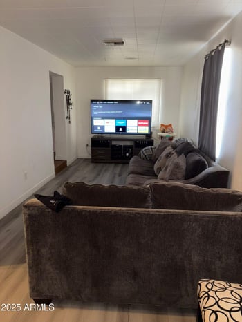 7721 63rd Ave, Glendale, AZ 85301