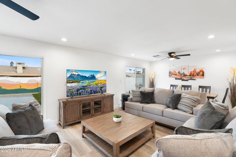 7721 N 47th Dr, Glendale, AZ 85301