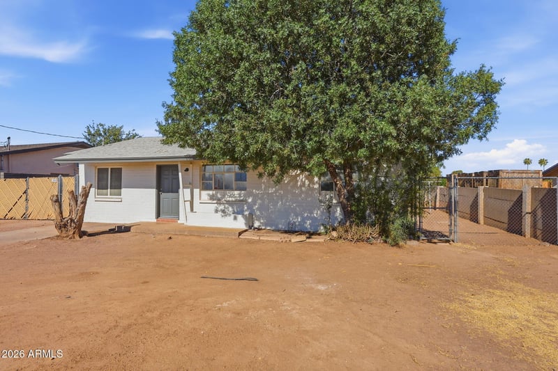 7721 N 63rd Ave, Glendale, AZ 85301
