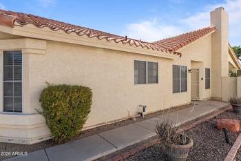 7721 W Tonto Dr, Glendale, AZ 85308