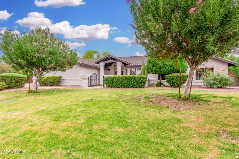 7722 Michigan Ave, Glendale, AZ 85308