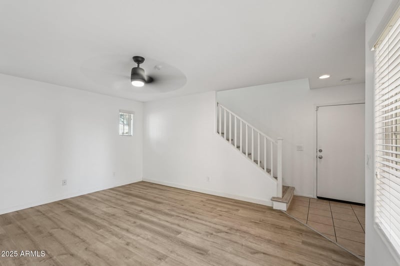 7722 Pipestone Pl, Phoenix, AZ 85035