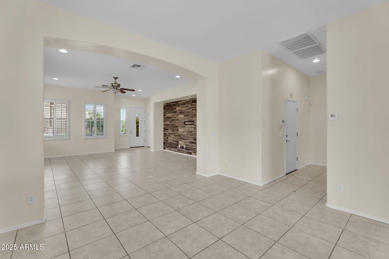 7723 39th Way, Phoenix, AZ 85042