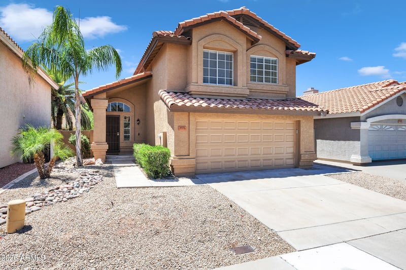 7723 Oraibi Dr, Glendale, AZ 85308