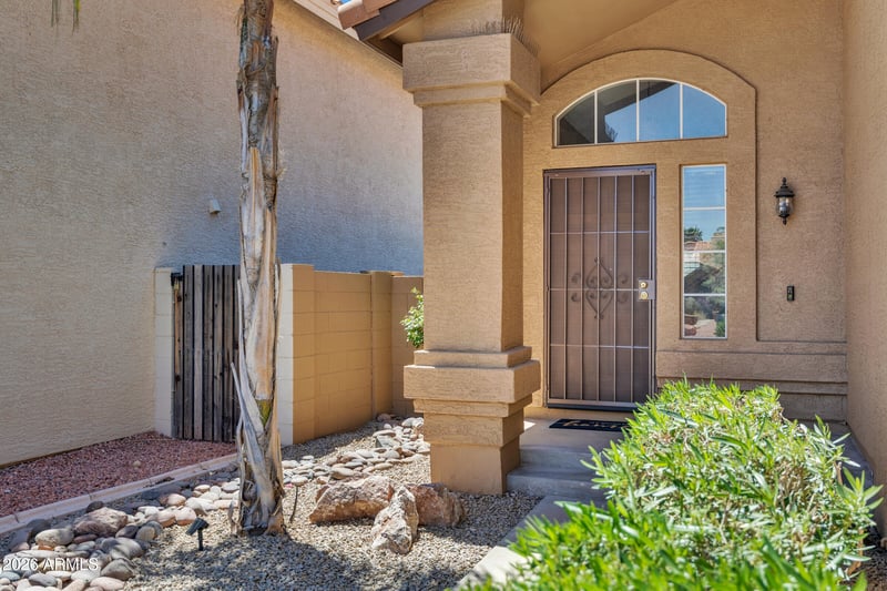 7723 Oraibi Dr, Glendale, AZ 85308