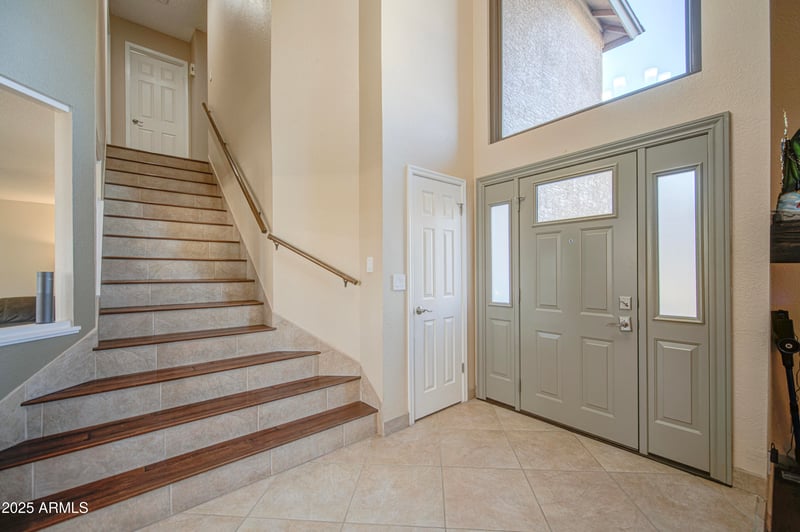 7725 Dreyfus Dr, Peoria, AZ 85381