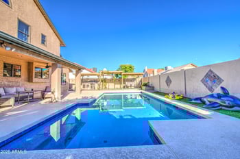 7725 Dreyfus Dr, Peoria, AZ 85381