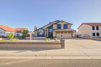 7725 Dreyfus Dr, Peoria, AZ 85381