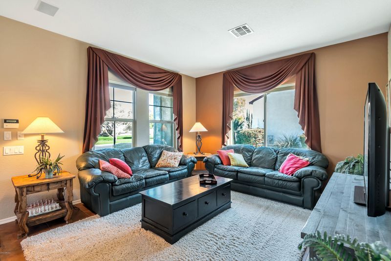 7725 E Baltimore St, Mesa, AZ 85207