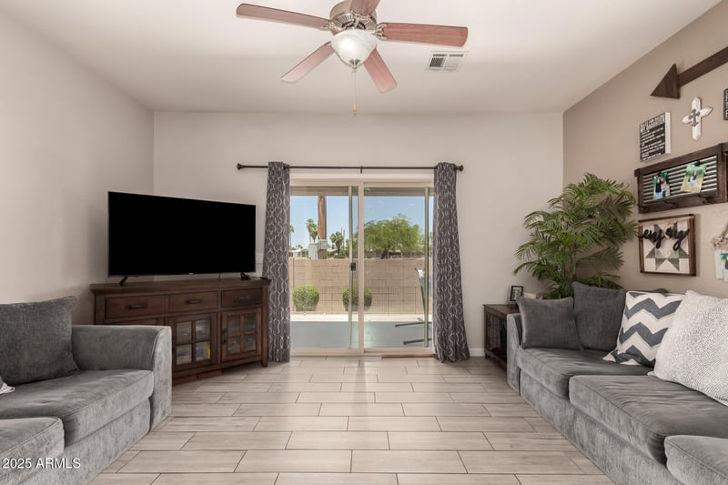 7726 Baseline Rd #154, Mesa, AZ 85209
