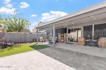 7726 Cochise Dr, Peoria, AZ 85345