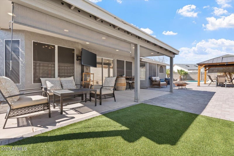 7726 Cochise Dr, Peoria, AZ 85345