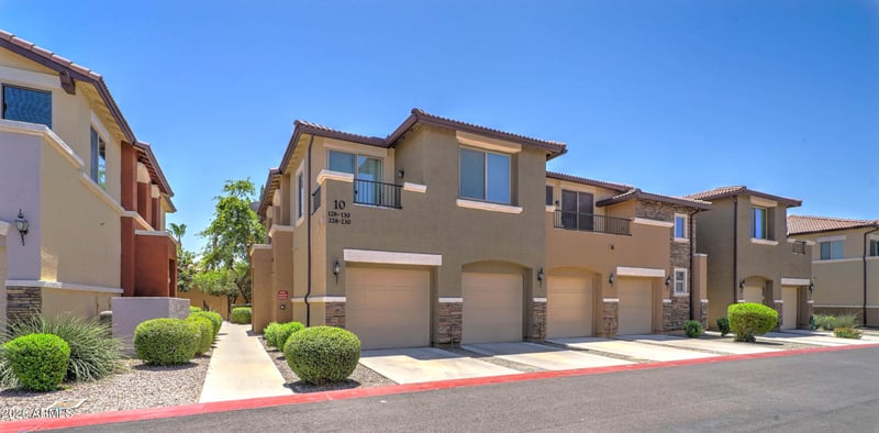 7726 Baseline Rd #228, Mesa, AZ 85209