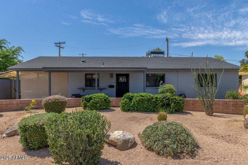 7727 4th St, Scottsdale, AZ 85251