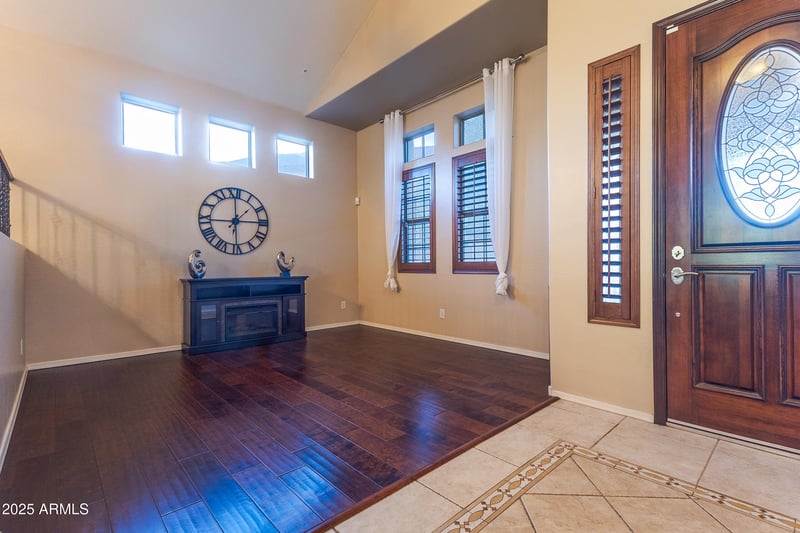 7727 86th Ln, Glendale, AZ 85305