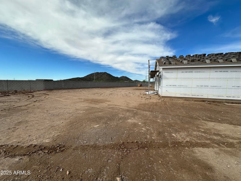 7727 Saddlehorn Rd, Peoria, AZ 85383